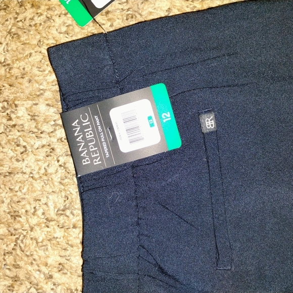 Banana Republic Tapered‎ Pull-On Pants –Navy Blue, Size 12  NWT 2 X30 - Picture 4 of 4